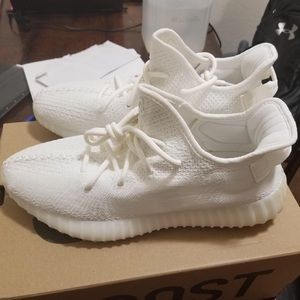 YEEZY BOOST 350
